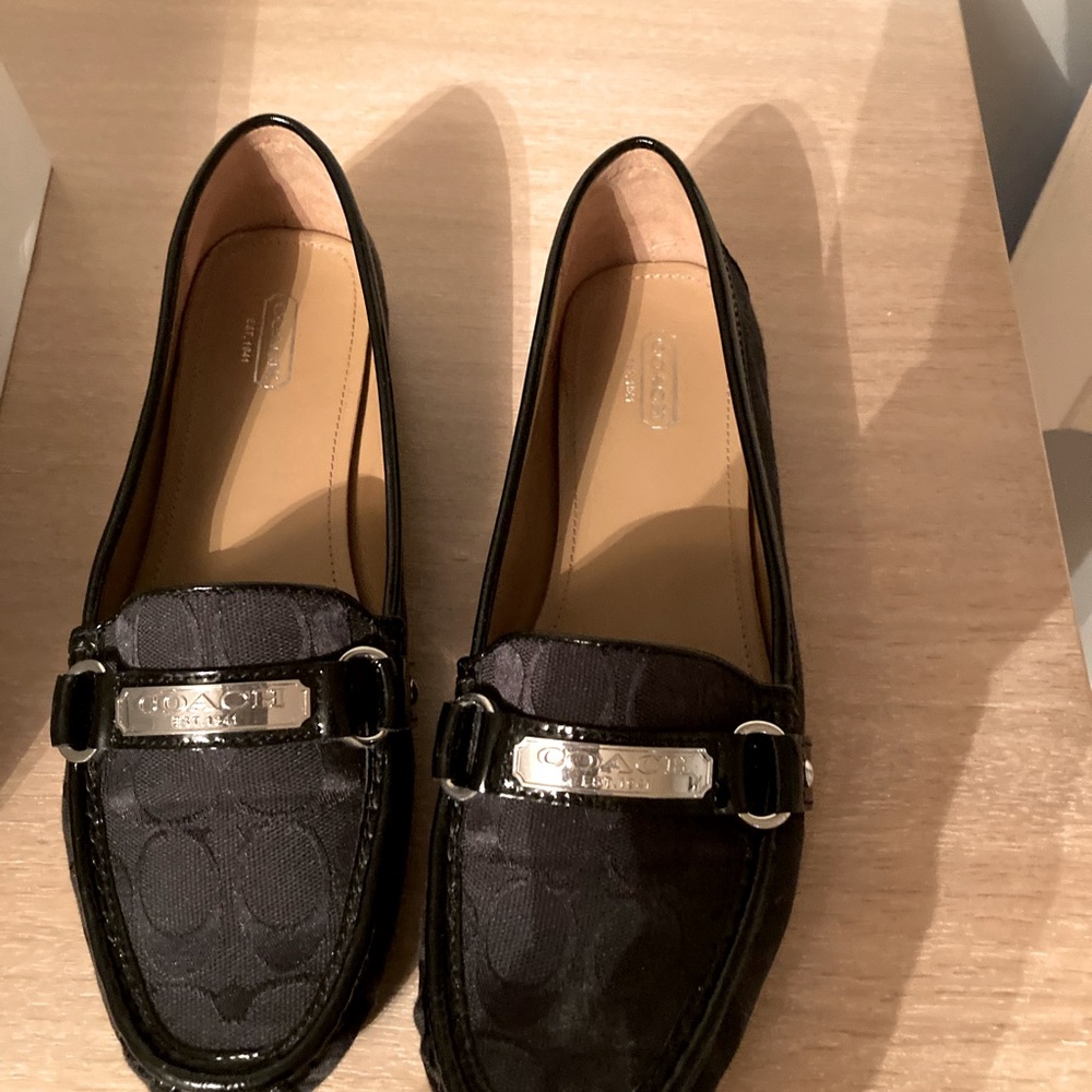 Coach Felicia driving loafers